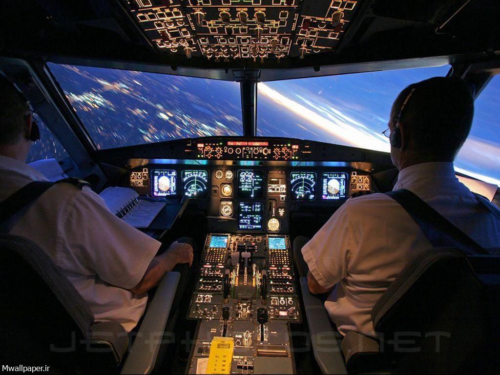 عکس باکیفیت کابین هواپیمای مسافربری