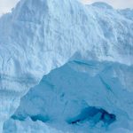 والپیپر موبایل یخچال طبیعی در اقیانوس منجمد شمالی