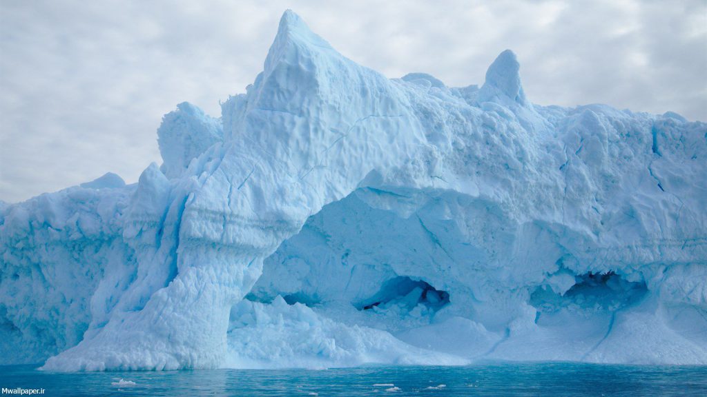 عکس یخچال طبیعی در اقیانوس منجمد شمالی