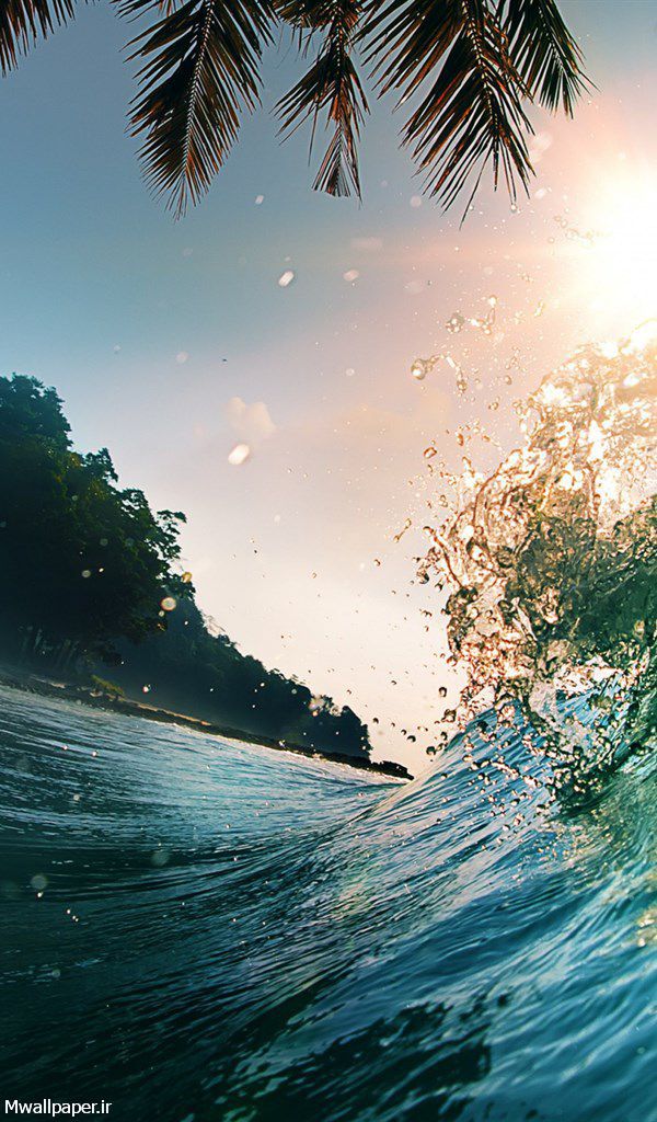 والپیپر موبایل ترکیب دلنشین موج دریا و خورشید