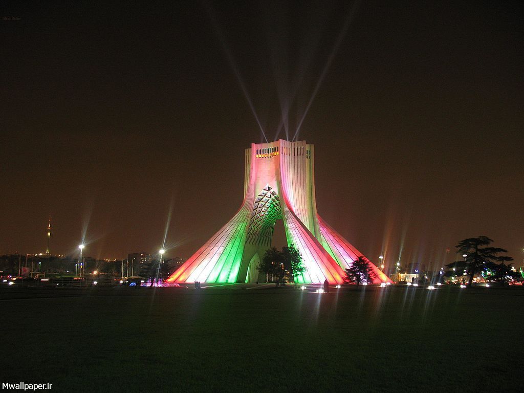 والپیپر تهران 4k