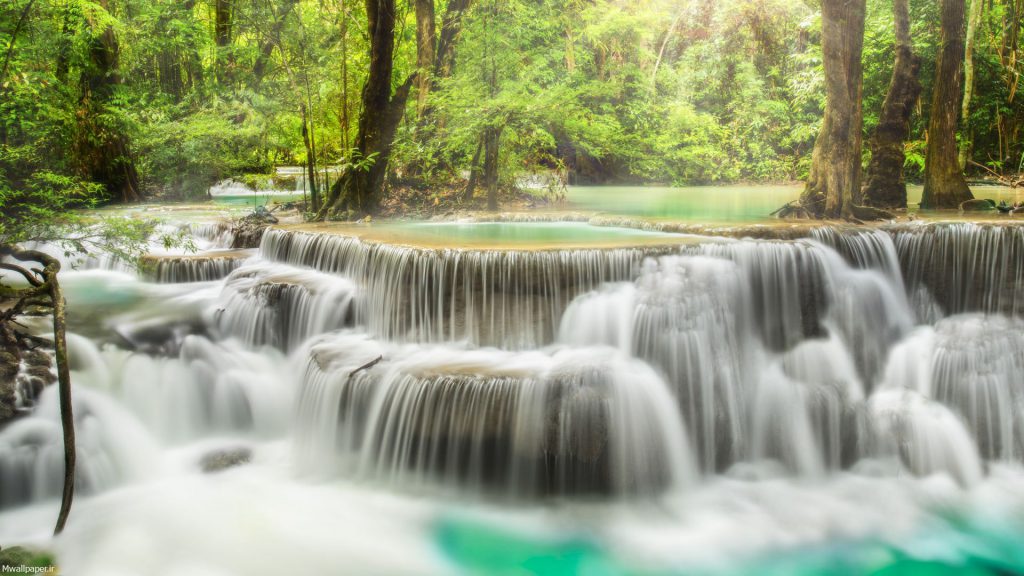 والپیپر آبشار در تایلند