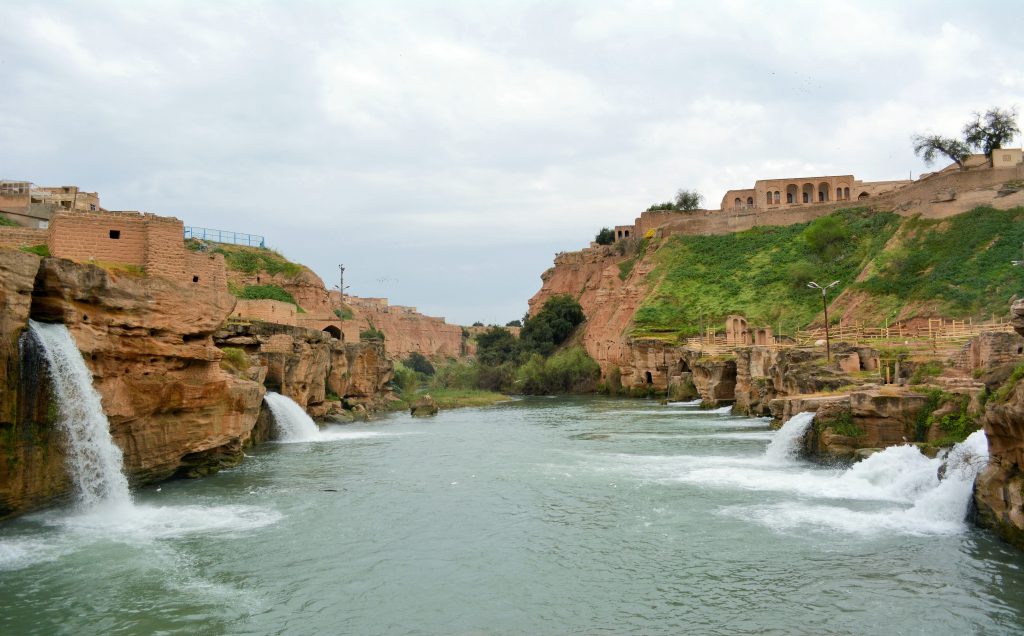 عکس باکیفیت آبشارهای کهن خوزستان
