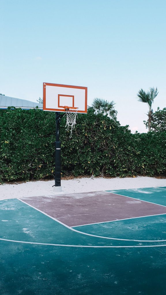 زمین بسکتبال باحال خیابانی